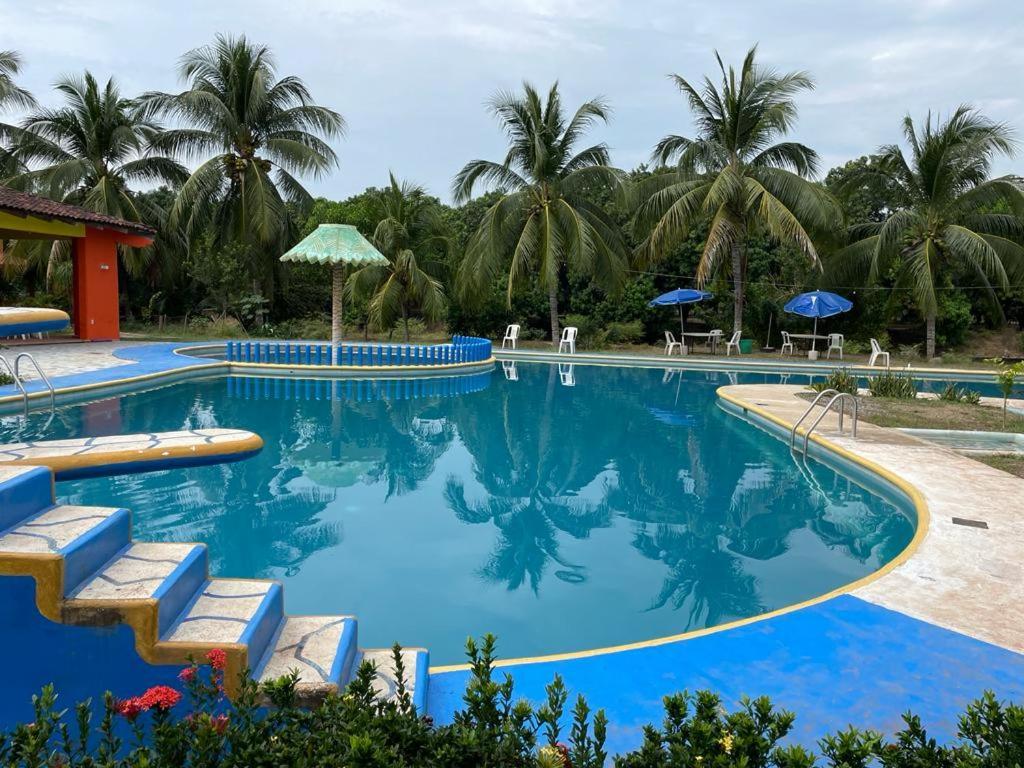 זיהואטנחו Hotel Tamarindos מראה חיצוני תמונה